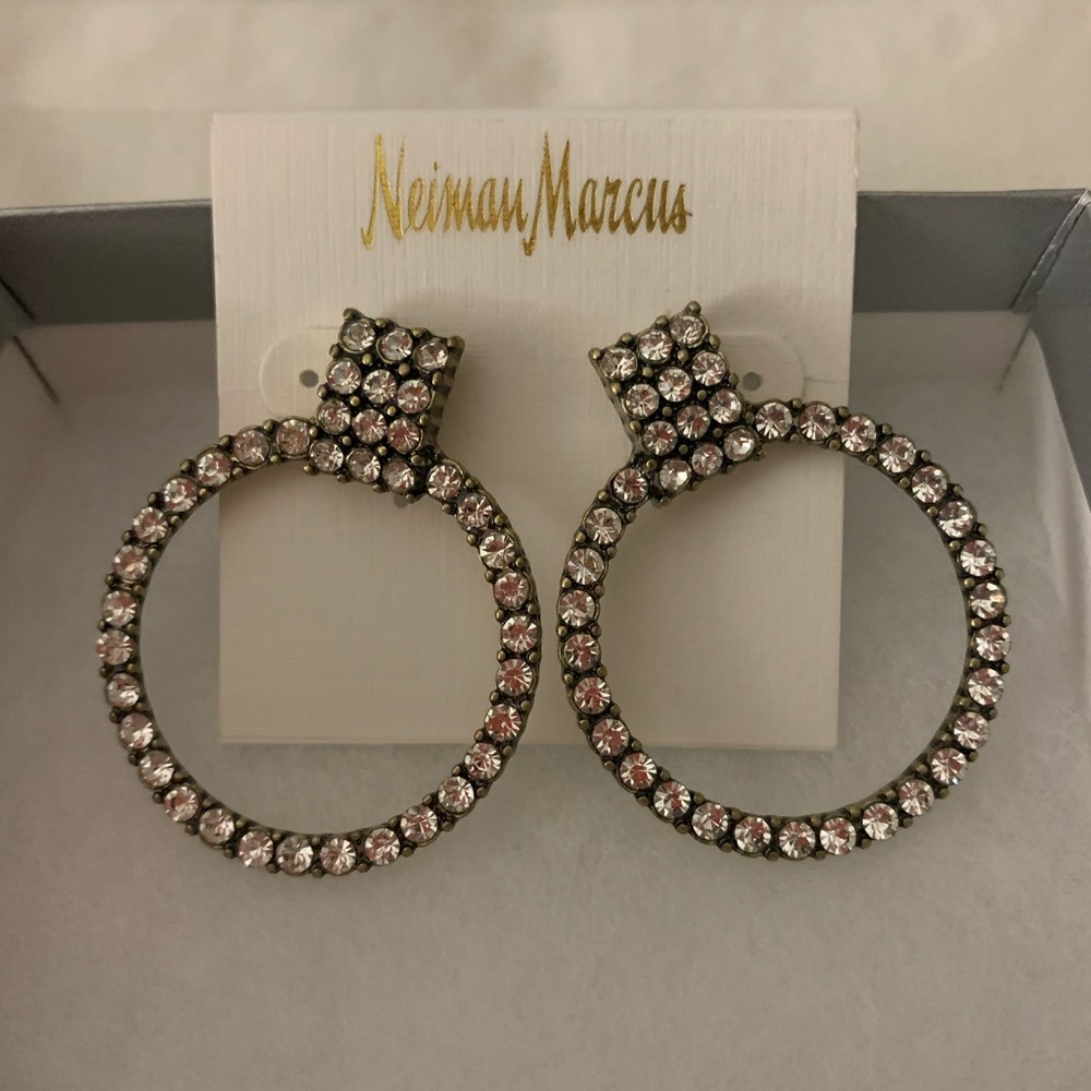 NWT NEIMAN MARCUS EARRINGS